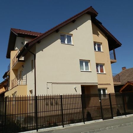 Garsoniera Strada Bucegi Apartment Sibiu Luaran gambar